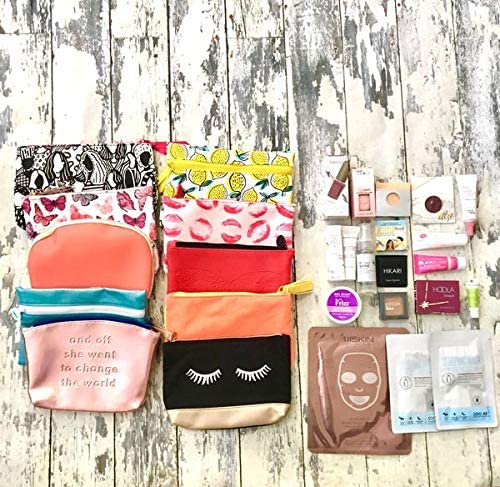 Random-IPSY Skincare Bag + 5 Sample Size Products